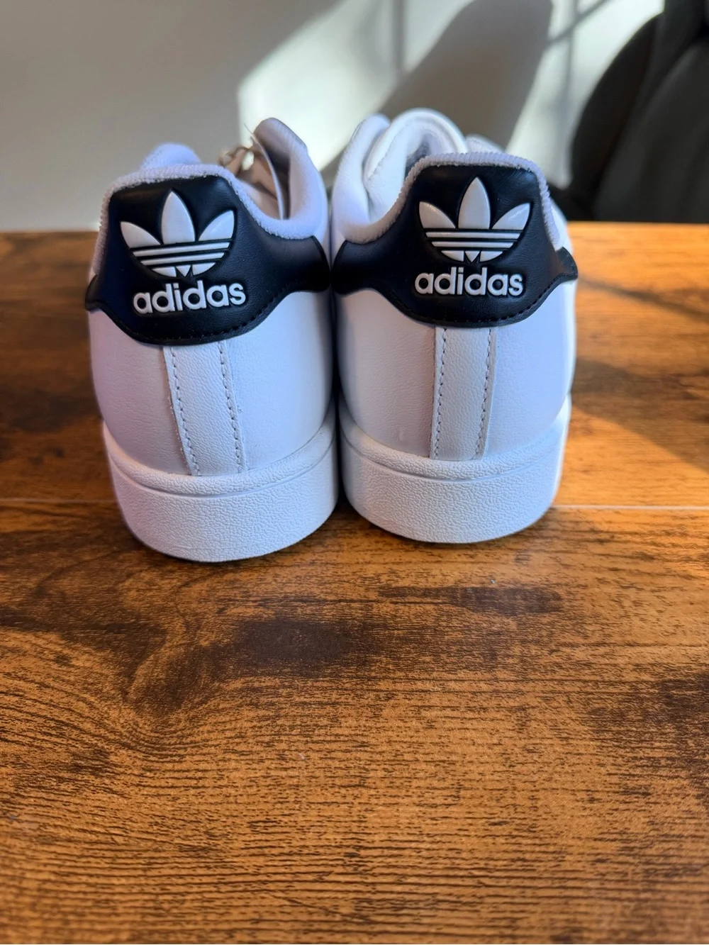 adidas low top